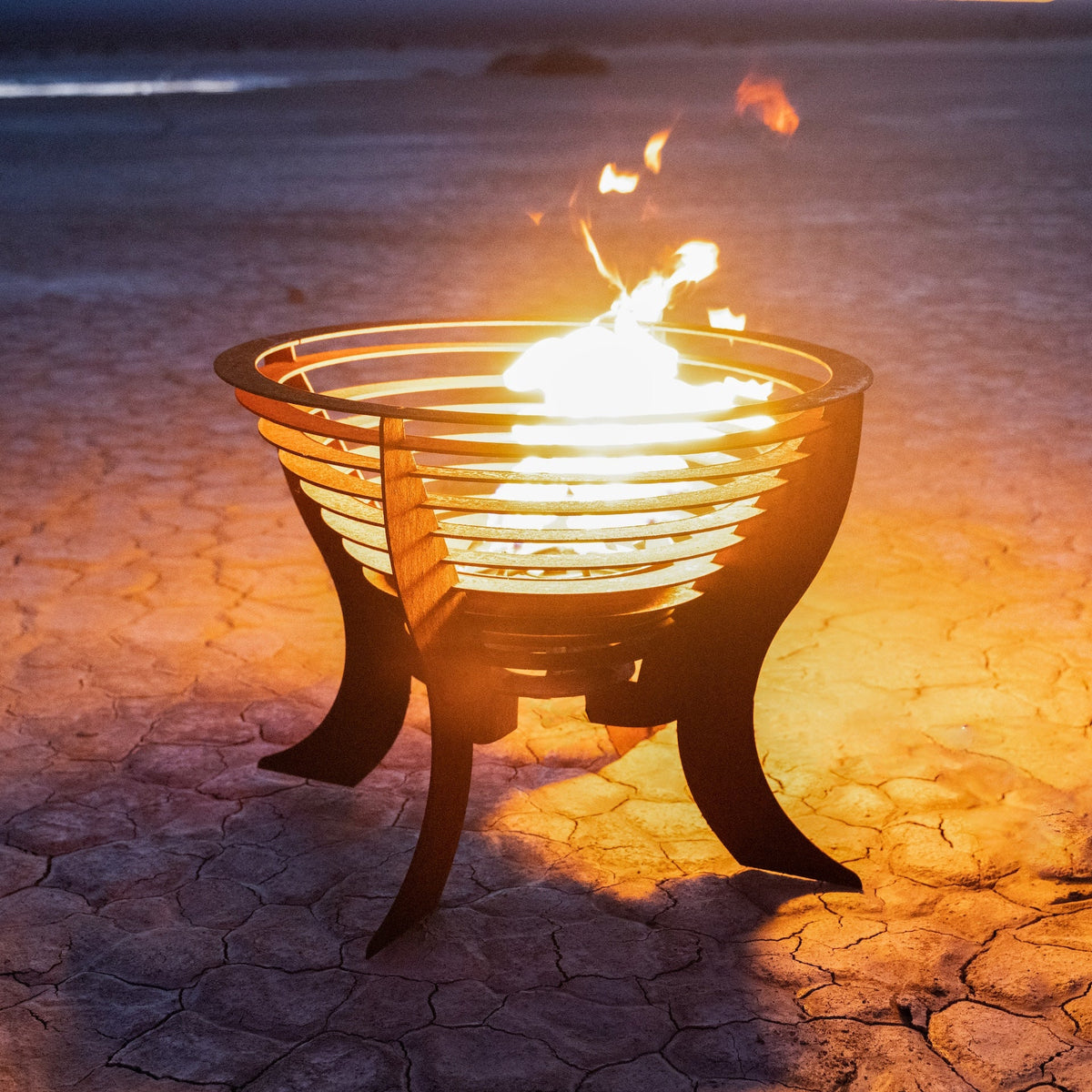 The Saturn 36 inch corten steel outdoor fire sculpture – The Outdoor Plus