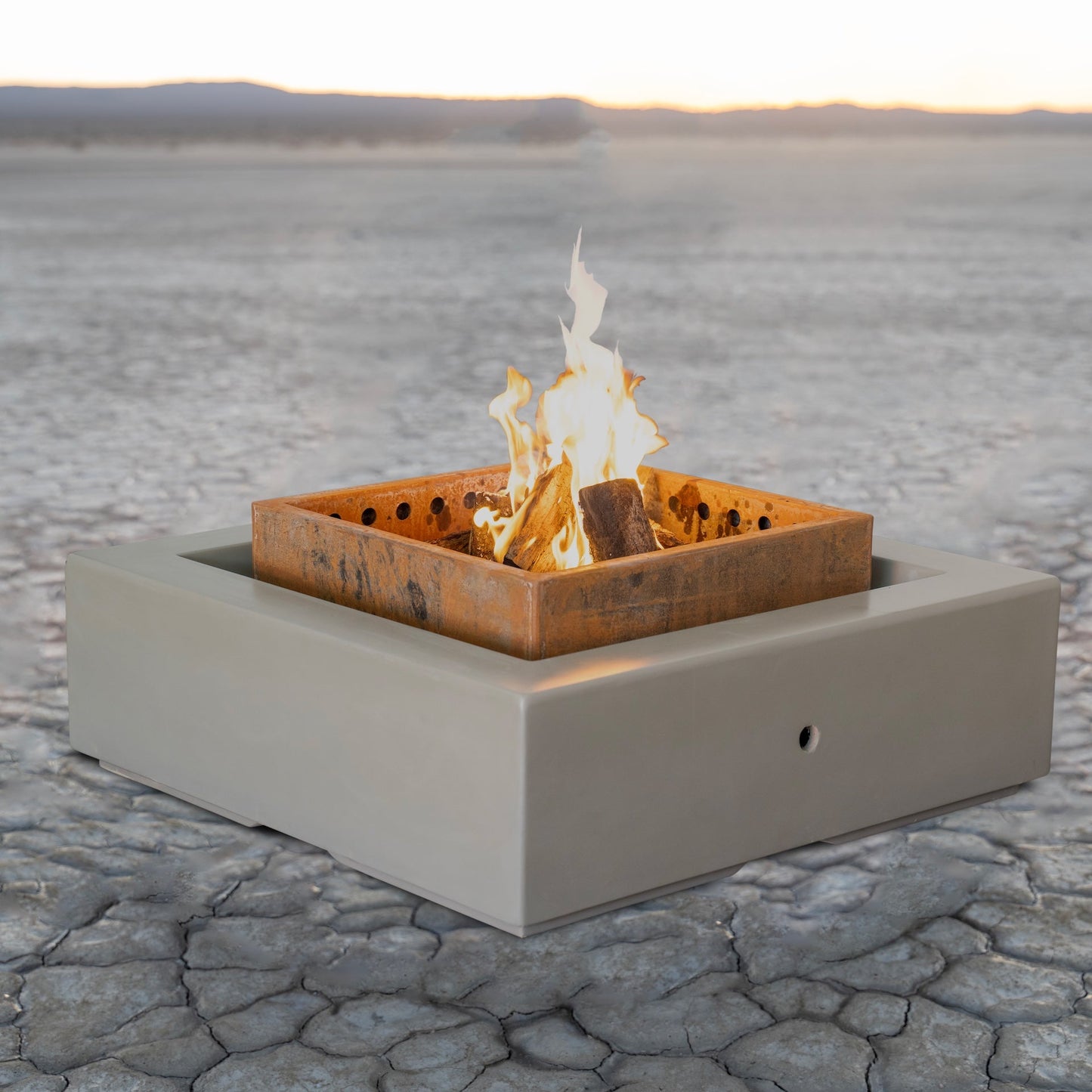 https://cdn.shopify.com/s/files/1/0759/2276/8110/files/Fire-Sculpture-The-Solar.jpg?v=1765996758