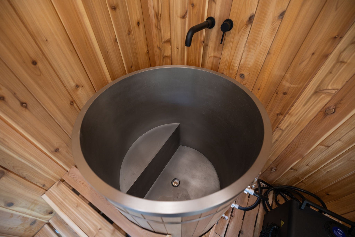 Sweaty Yeti Sauna Plus Barrel Plunge - official product image 6