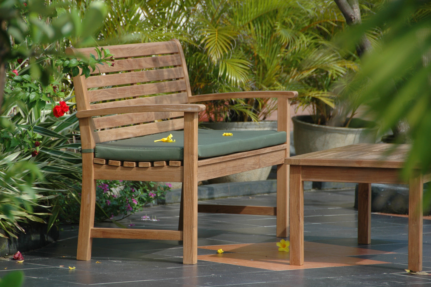 Anderson Teak Victoria Montage 4-Piece Conversation Set — product image 4 of 16