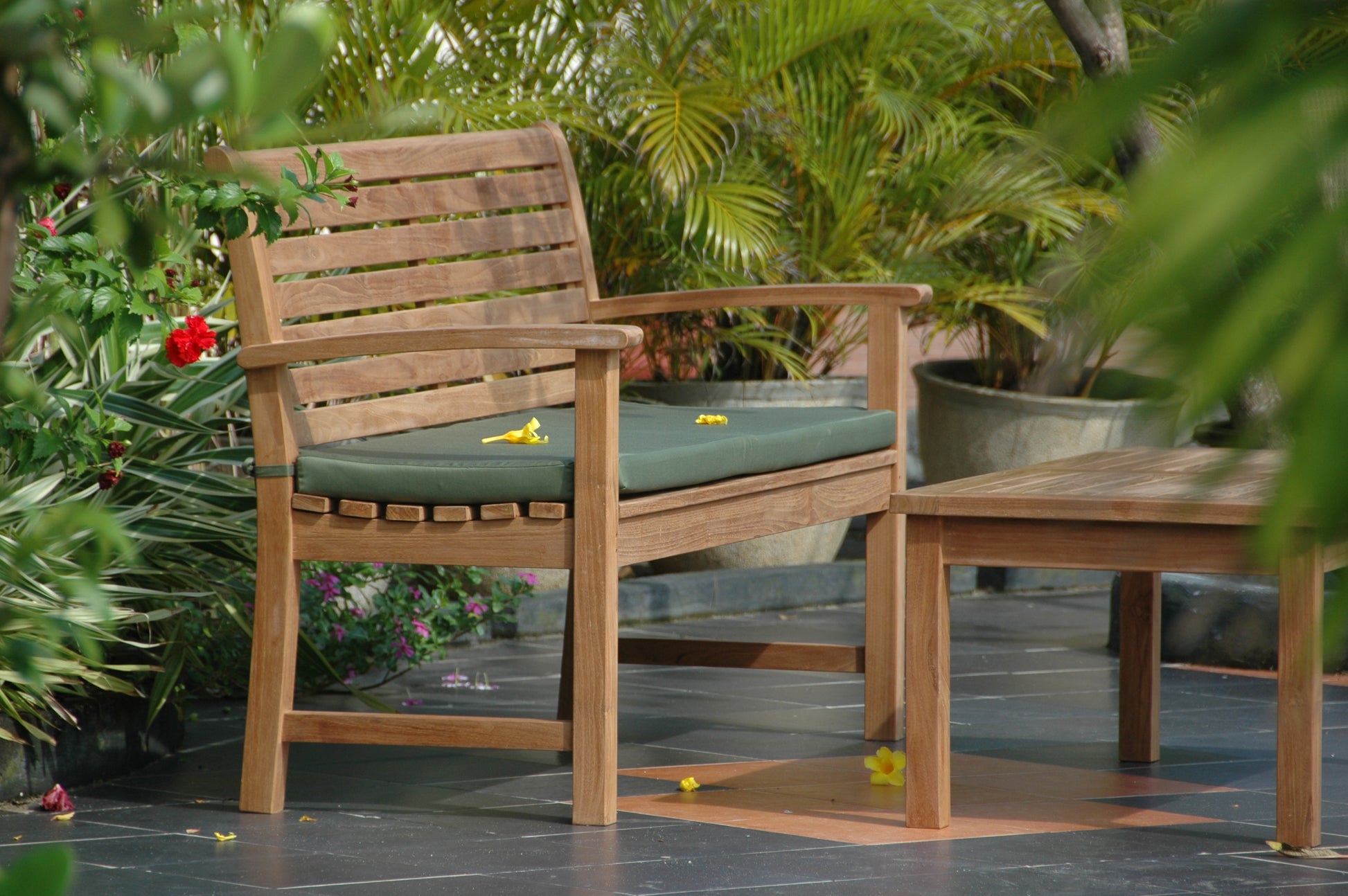 Anderson Teak Victoria Montage 4-Piece Conversation Set — product image 4 of 16