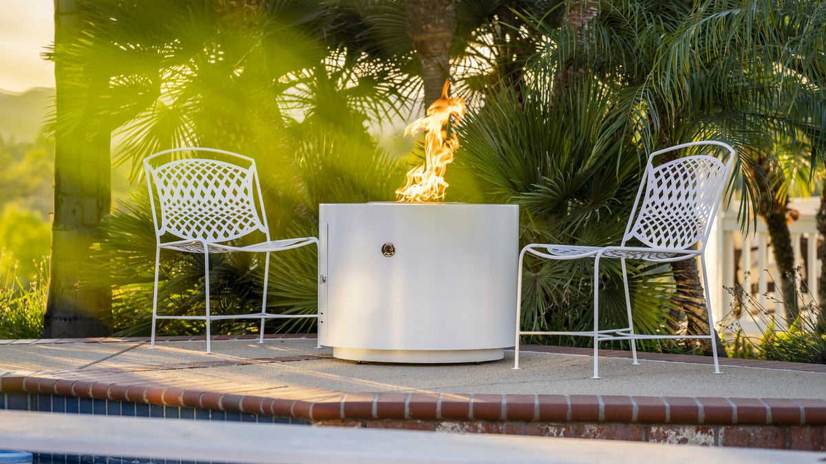 Beverly Fire Pit - Powder Coat - 30" | The Outdoor Plus image 10