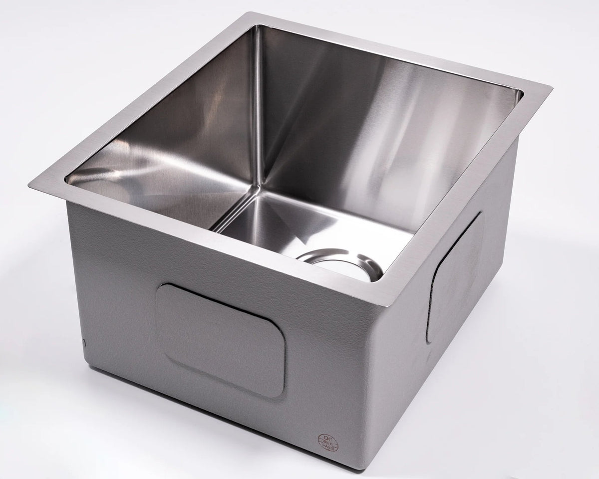 Cameo Diamond CDS-S16 16" single bowl undermount stainless steel sink, angled view