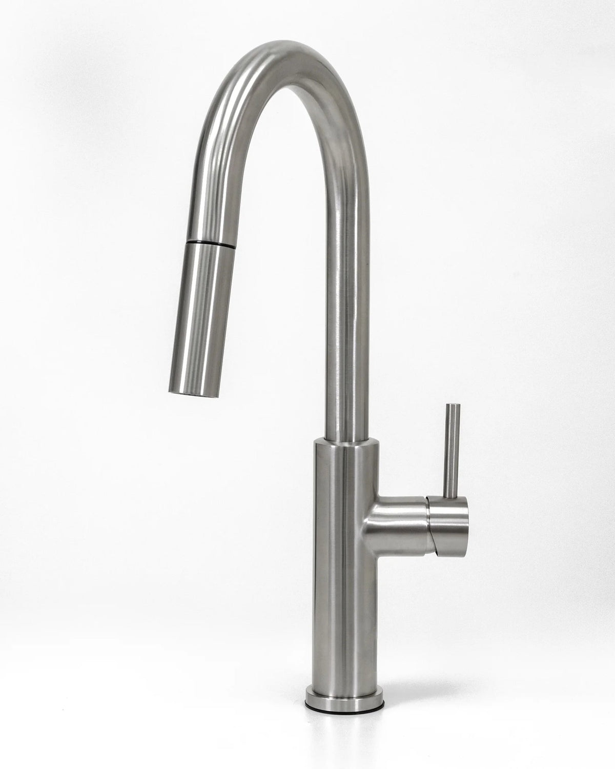 Cameo CKF-200SS stainless steel pull-down faucet, front view on white background