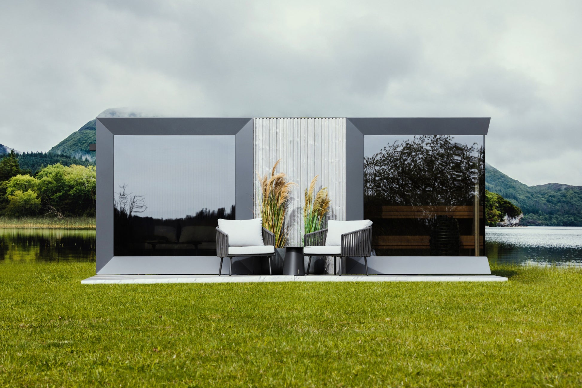 Genevas St. Moritz modular outdoor sauna view 3