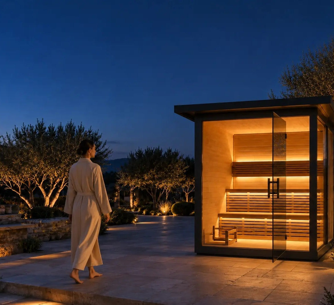 SOLENNE Altura outdoor glass-front sauna – image 3