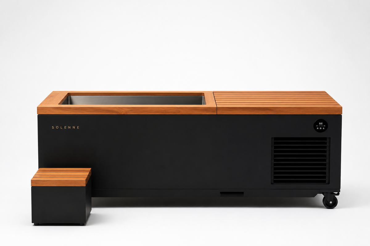 SOLENNE Privé stainless steel and cedar cold plunge – image 8